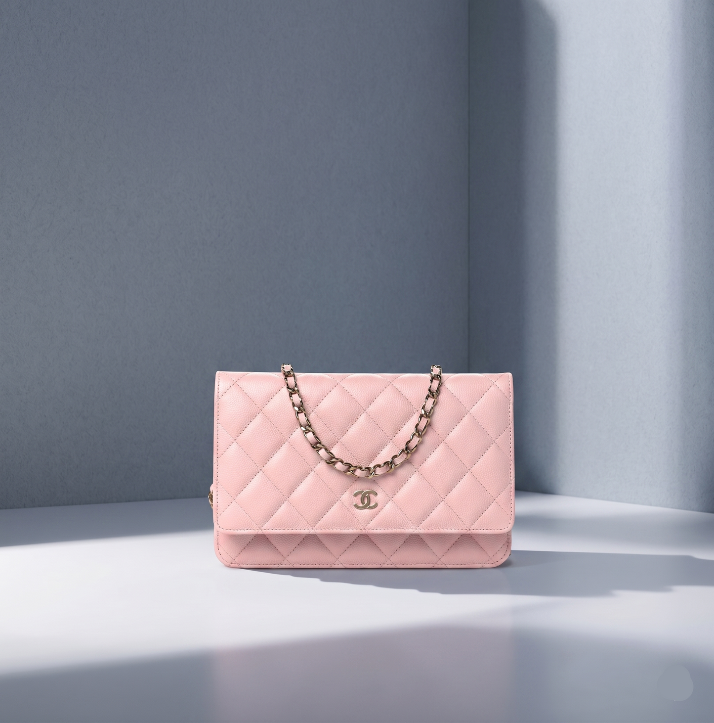 Caviar Quilted Wallet on Chain WOC Light Pink