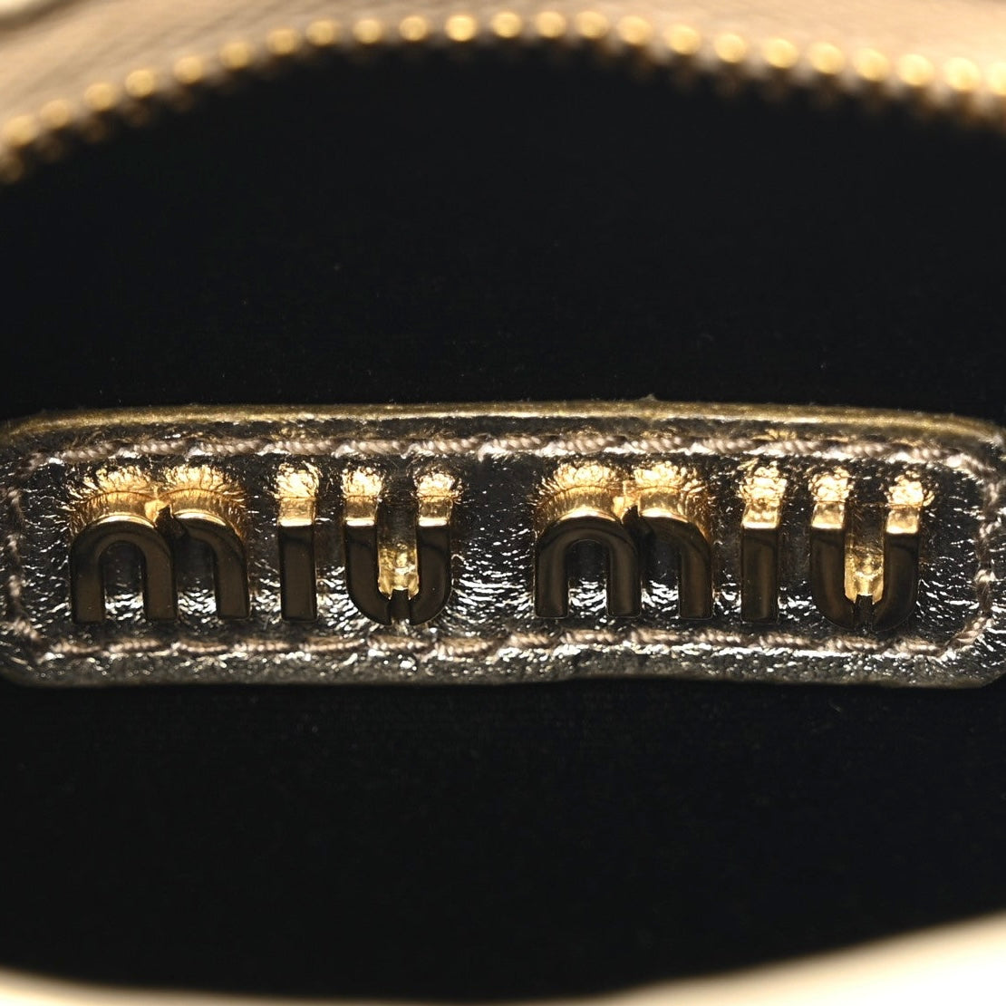 Metallic Nappa Matelasse Mini Wander Hobo Pirite