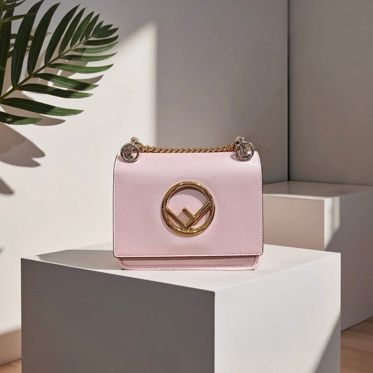 Vitello Century Opaco F is Fendi Kan I Shoulder Bag Baby Pink