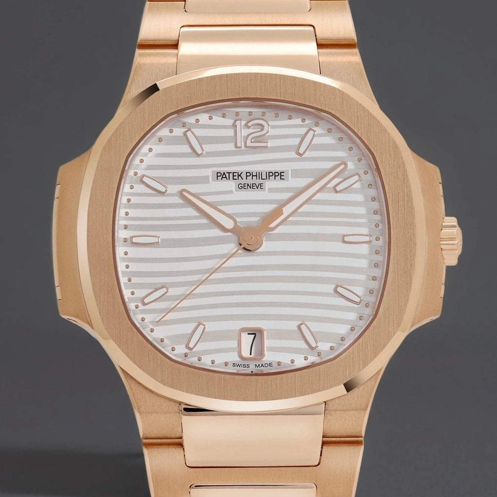 Patek Philippe Nautilus 7118/1R-001 Automatic Rose Gold