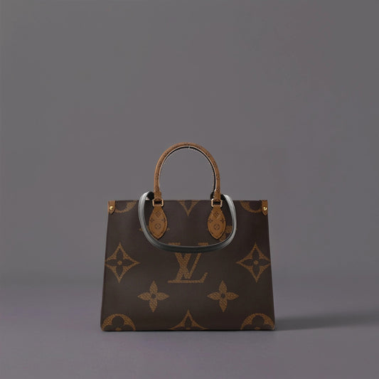 Reverse Monogram Giant Onthego MM