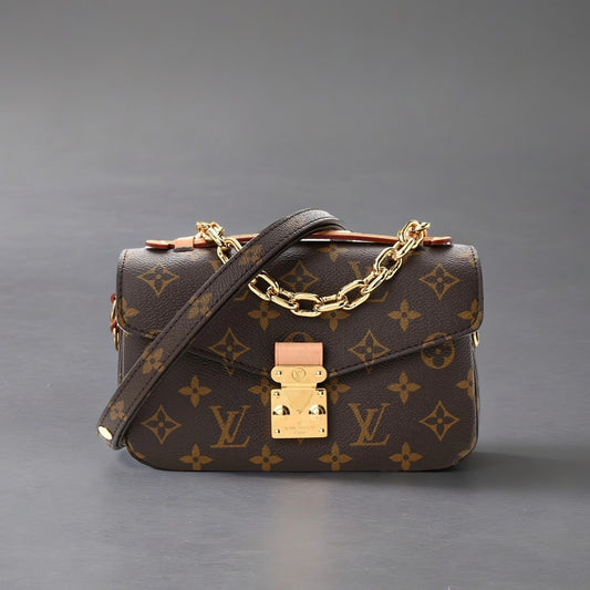 Monogram Pochette Metis East West