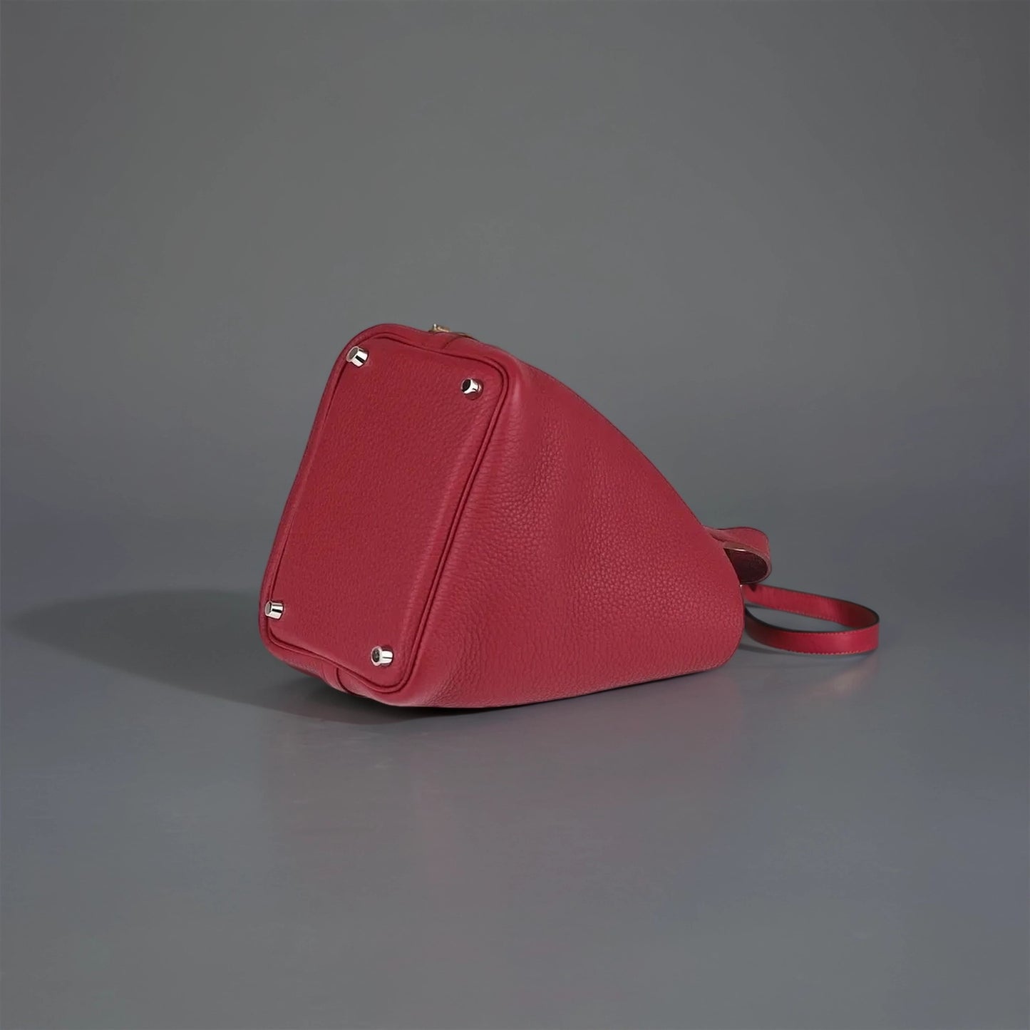 Taurillon Clemence Picotin Lock 18 PM Dark Red